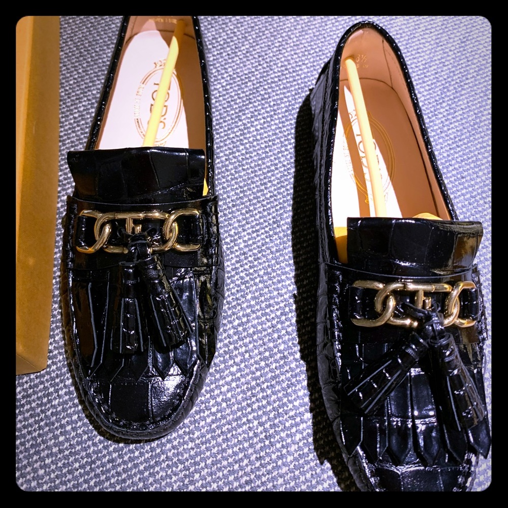 Tod’s Gommini Women’s Leather Driving Loafer